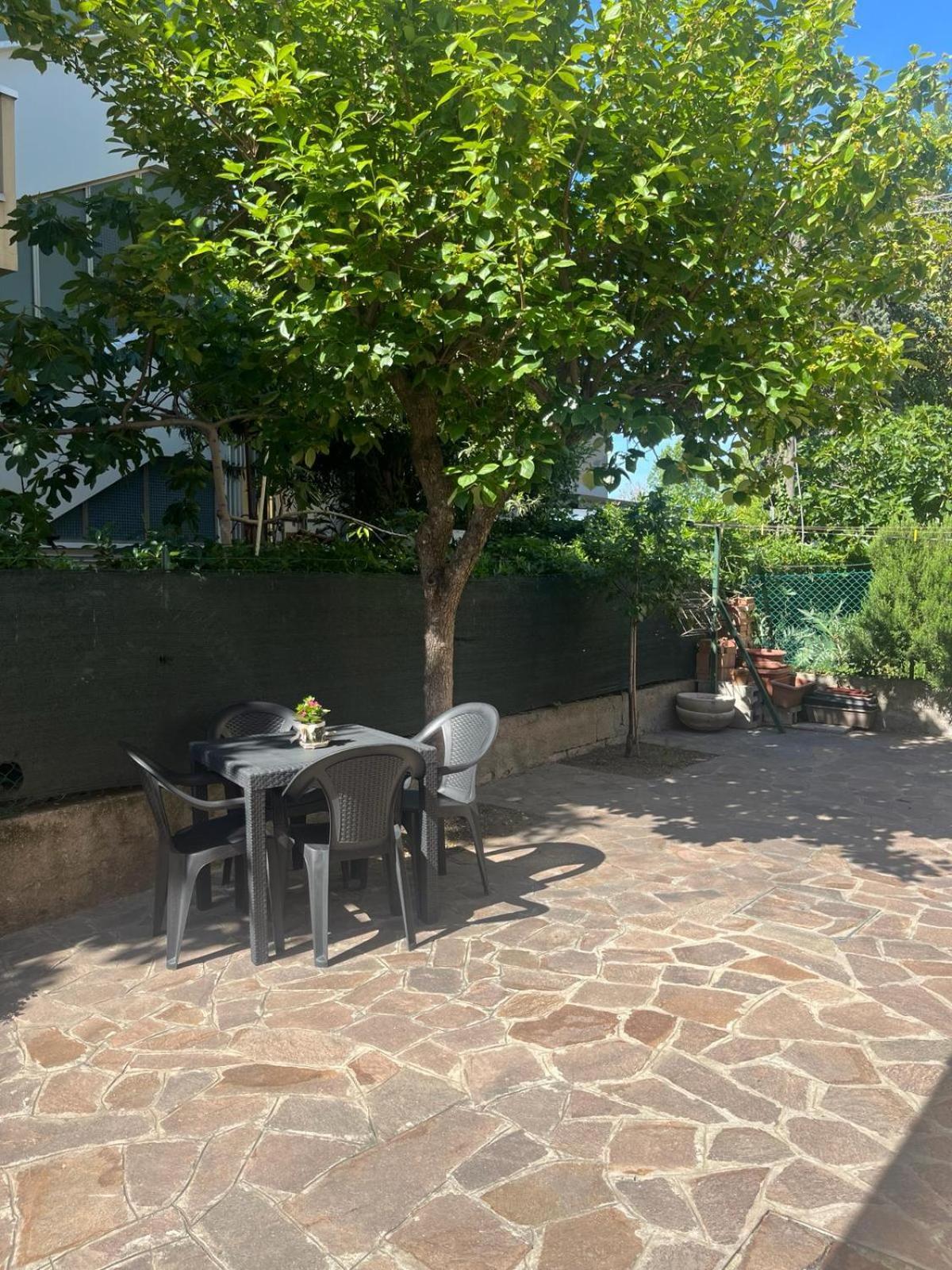 Apartamento La Casa Di Maura Rímini Exterior foto
